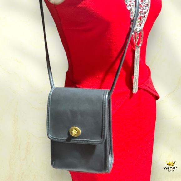 Coach Vintage Scooter Black Leather Crossbody Bag - Picture 3 of 8